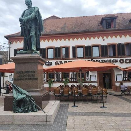 Hotel Zum Goldenen Ochsen Maikammer Esterno foto